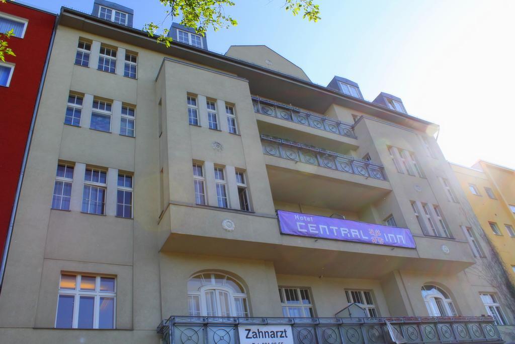 Bed and Breakfast Ark Am Hauptbahnhof Berlín Exterior foto
