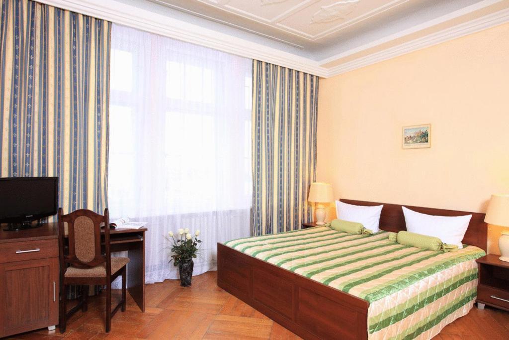 Bed and Breakfast Ark Am Hauptbahnhof Berlín Exterior foto